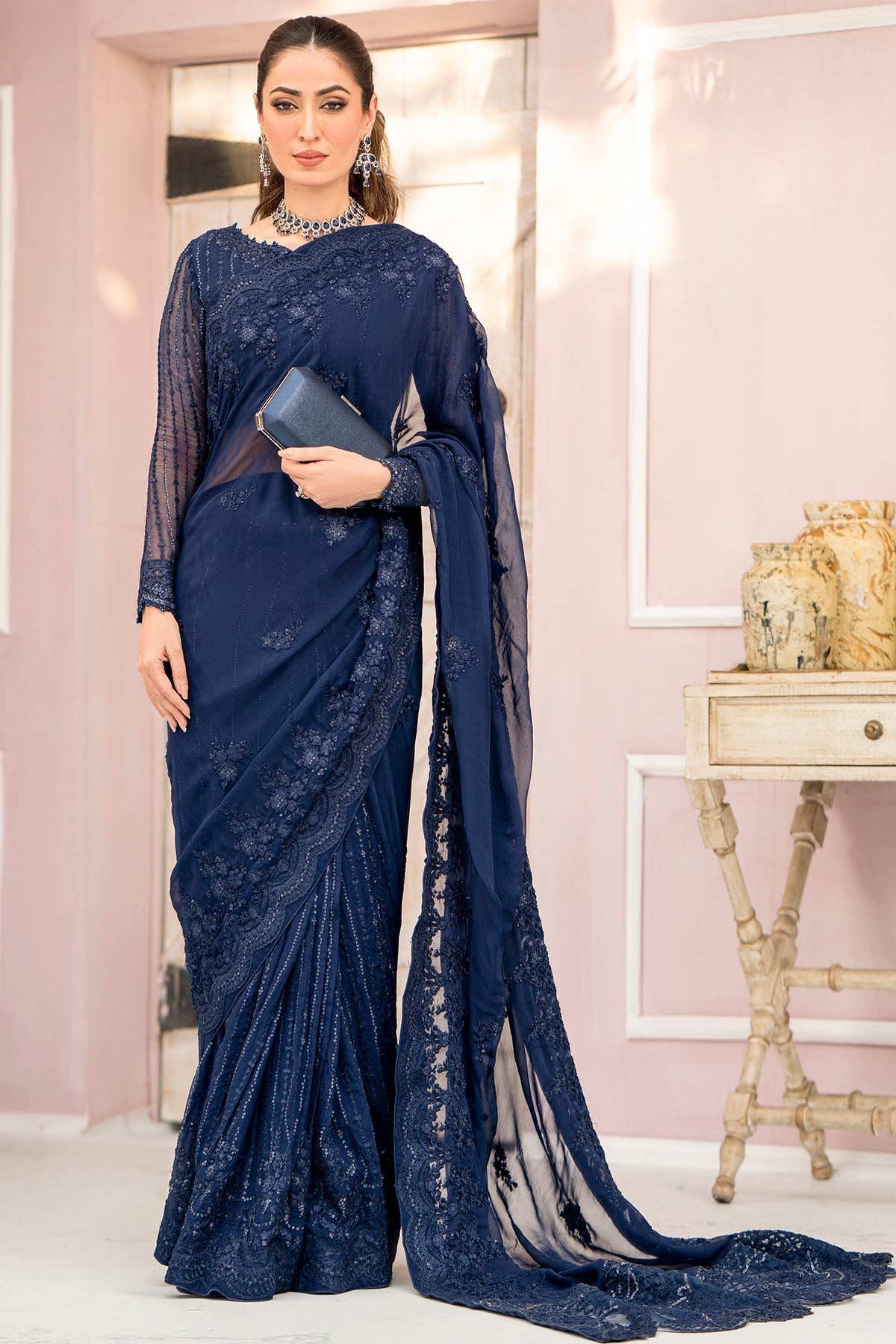 Motifz | Luxury Formals | 4120-CASPARA