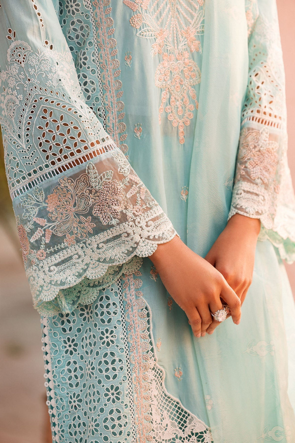 Motifz | Premium Lawn 24 | 4438-ZOHRA