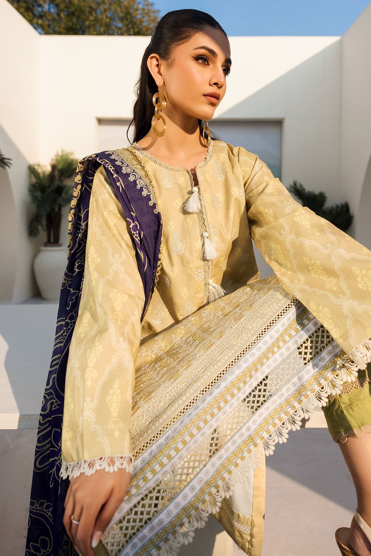 Motifz | Umang Lawn | 4635-PASBAAN