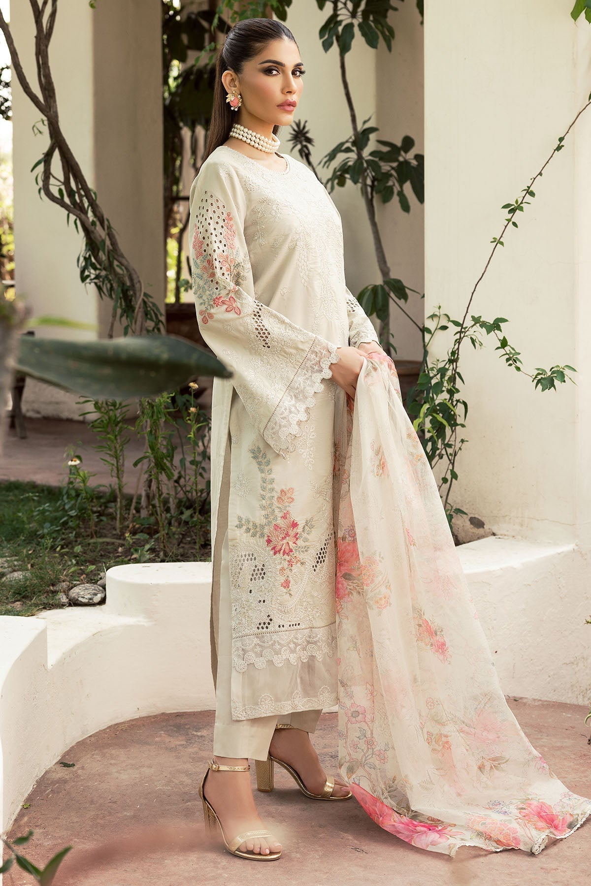 Motifz | Summer Lawn 24 | 4706