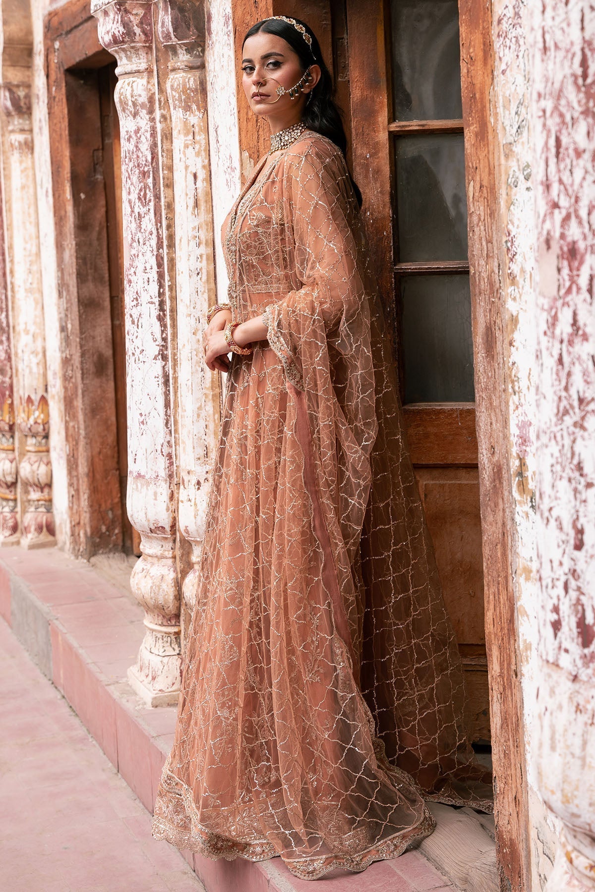 Motifz | Luxury Formal | 4820-MANHA