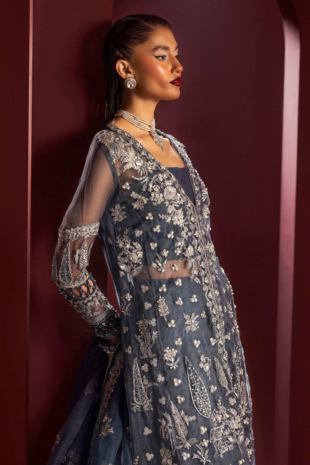 Motifz | Luxury Wedding Formals | 4931-YASNA
