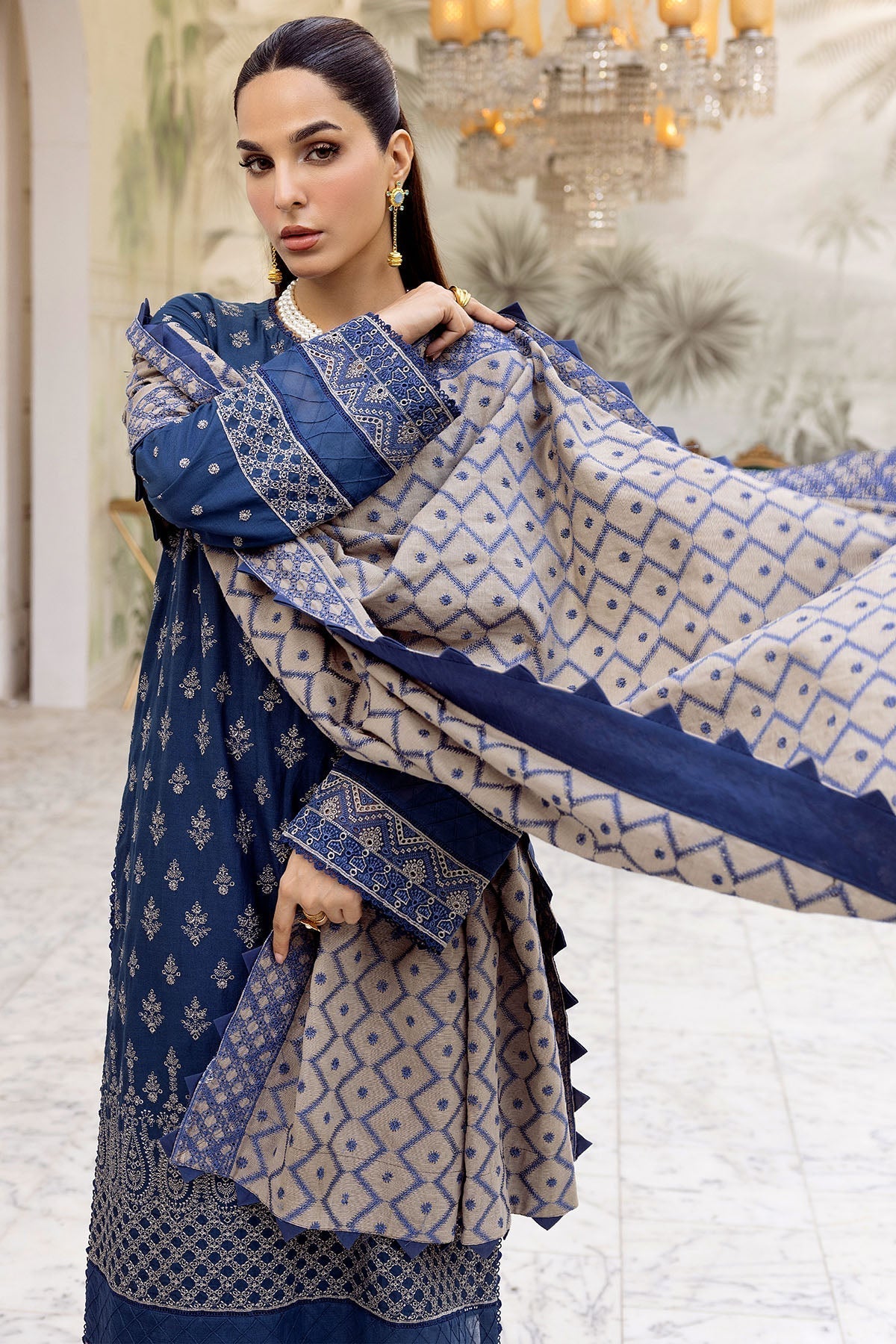 Motifz | Premium Khaddar | 4991-AALAM