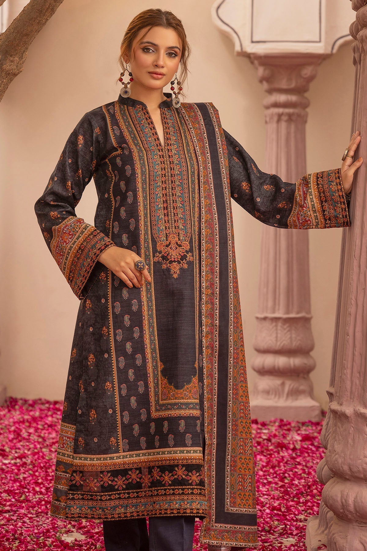 Motifz | Premium Khaddar | 5025-SHADAN