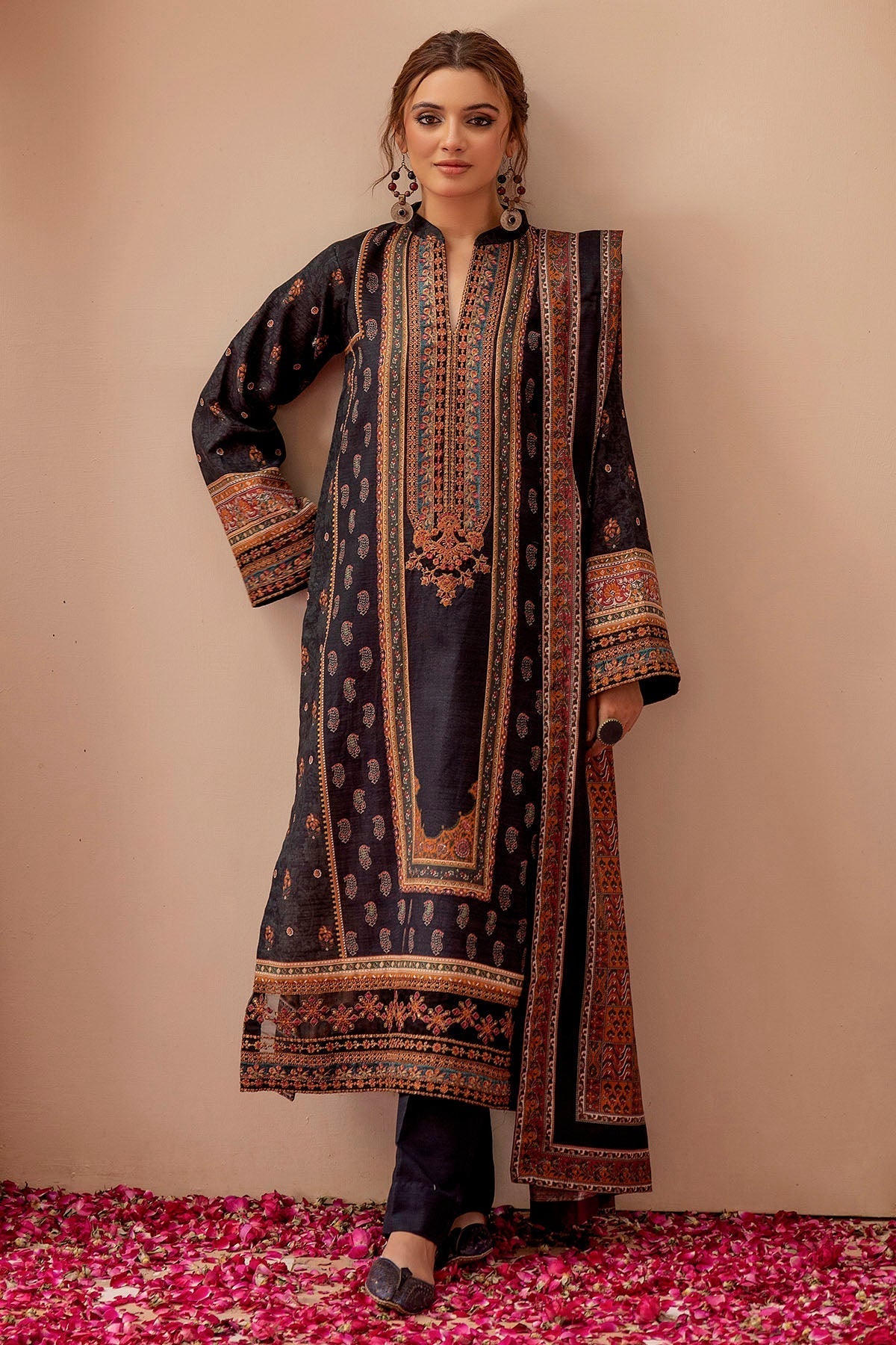 Motifz | Premium Khaddar | 5025-SHADAN