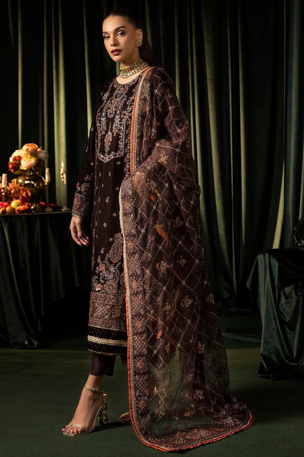 Motifz | Velvet Formals | 5091-AAHANA