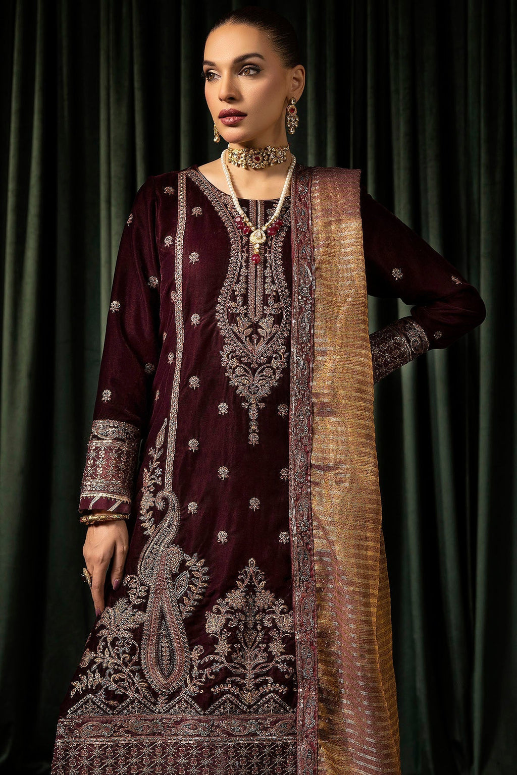 Motifz | Velvet Formals | 5096-DAISHA
