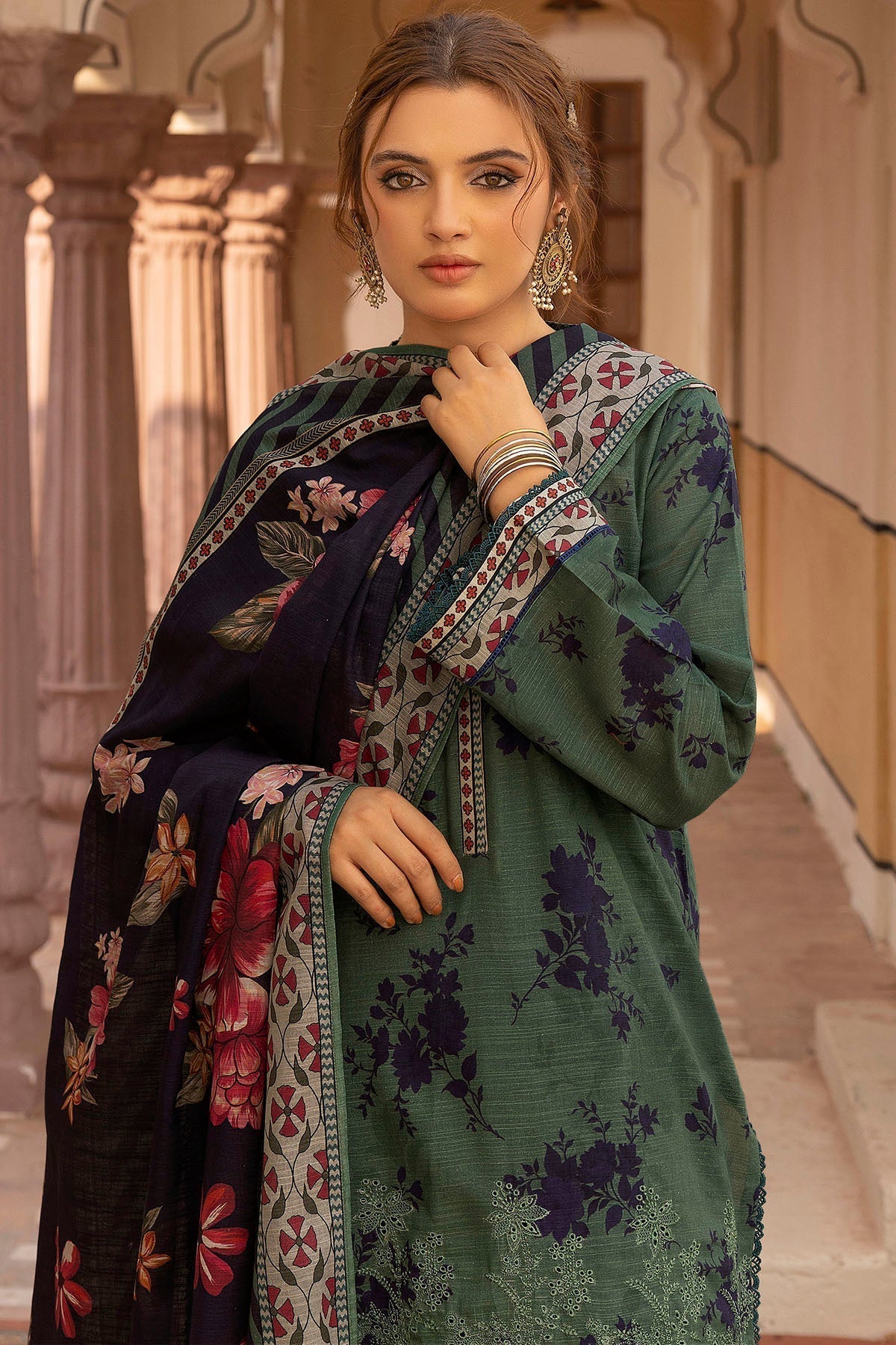 Motifz | Premium Khaddar | 5205-SALWA
