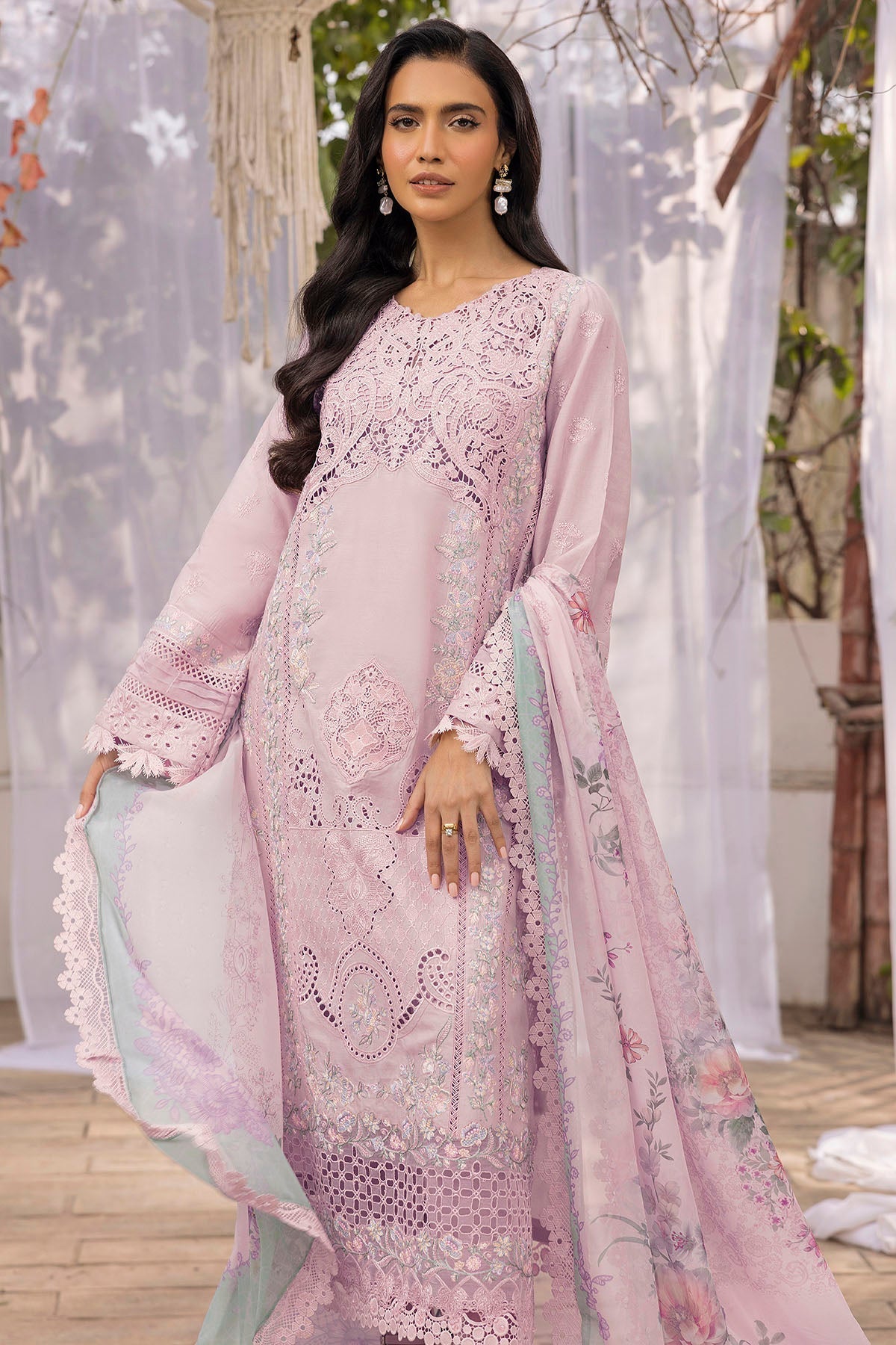 Motifz | Premium Lawn 25 | 5312-AVELINE