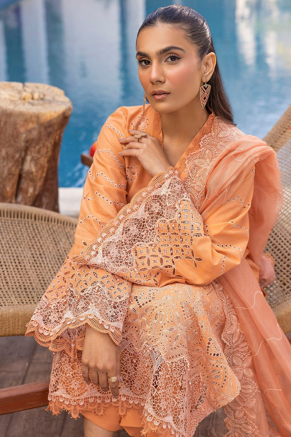Motifz | Premium Lawn 25 | 5315-CORINNE