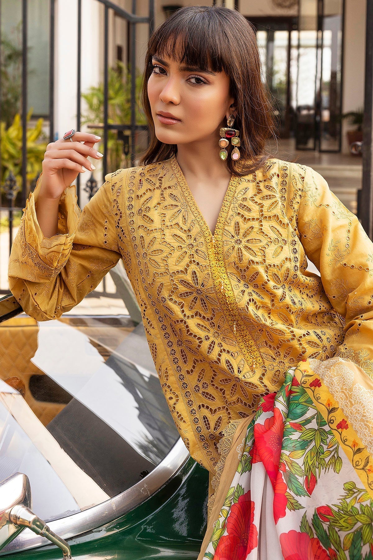 Motifz | Premium Lawn 25 | 5323-GENEVA
