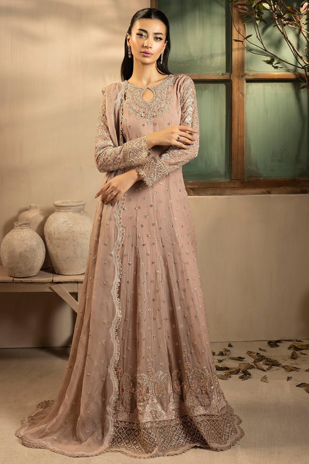 Motifz | Luxury Formal | 5575-LILLIA