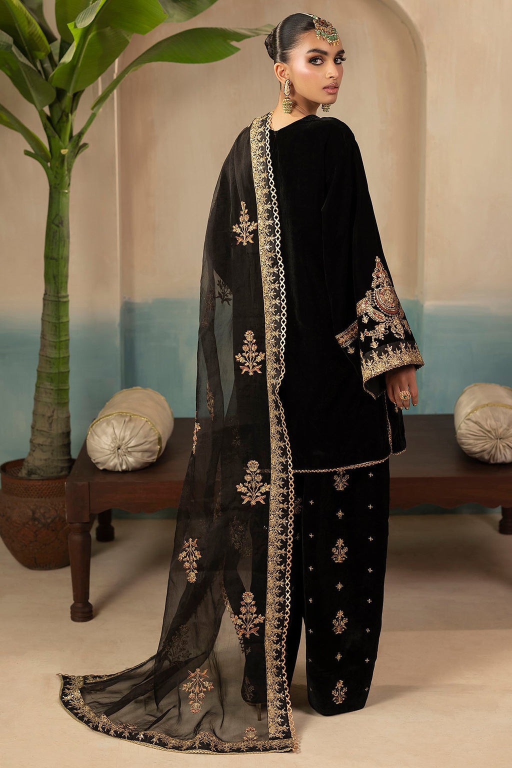 Motifz | Premium Winter 25 | 5674-MIRA