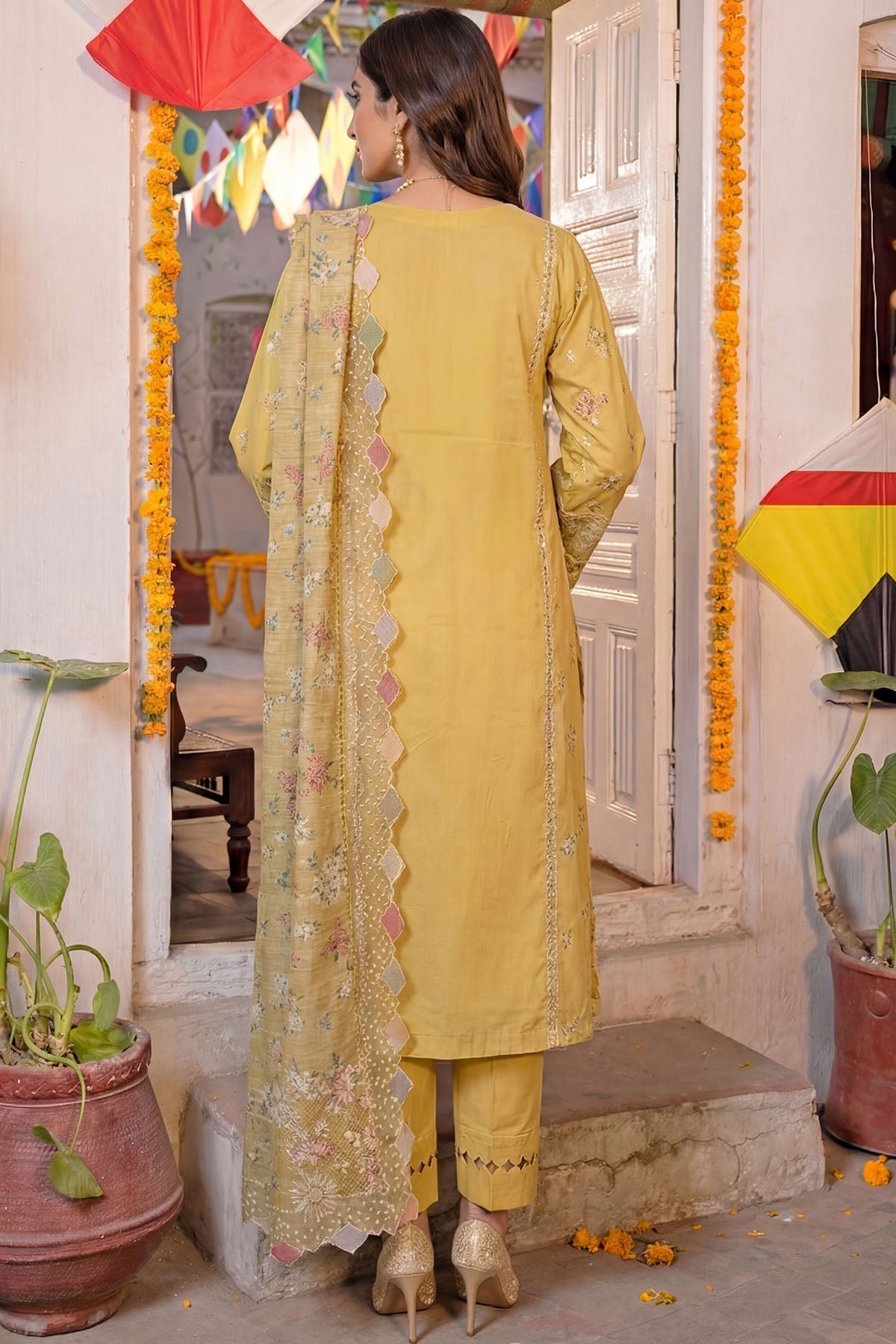Motifz | Premium Lawn 26 | 5917-MERCINA