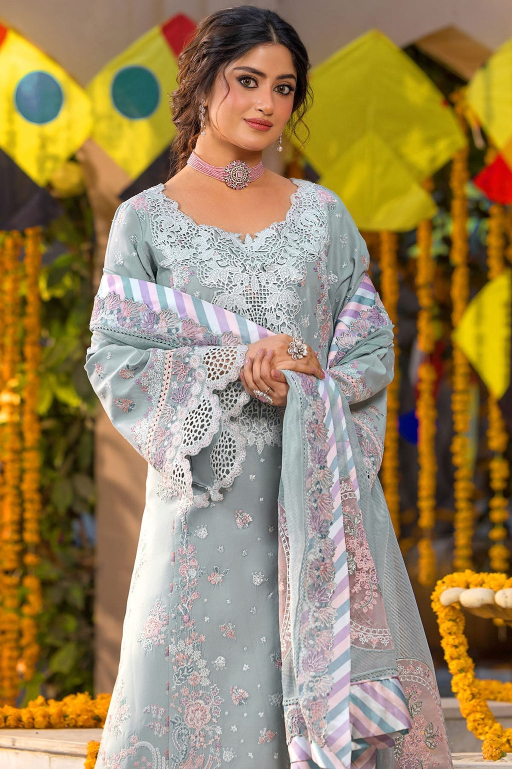 Motifz | Premium Lawn 26 | 5921-DEW