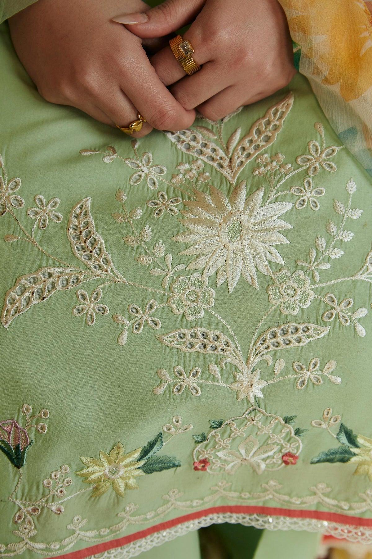 Zara Shahjahan - Mahay 4A - Riwayat-e-khas