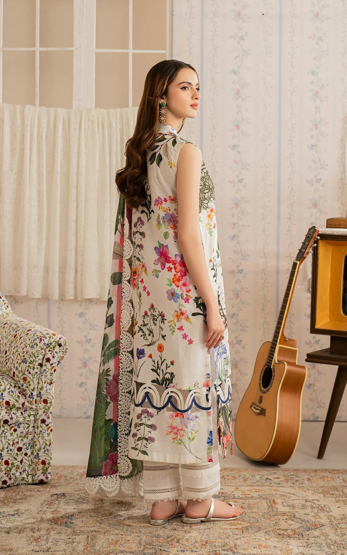 Asifa and Nabeel | Meraki Vintage 25 | Mahgul (MVL25-16) - House Of Anaya
