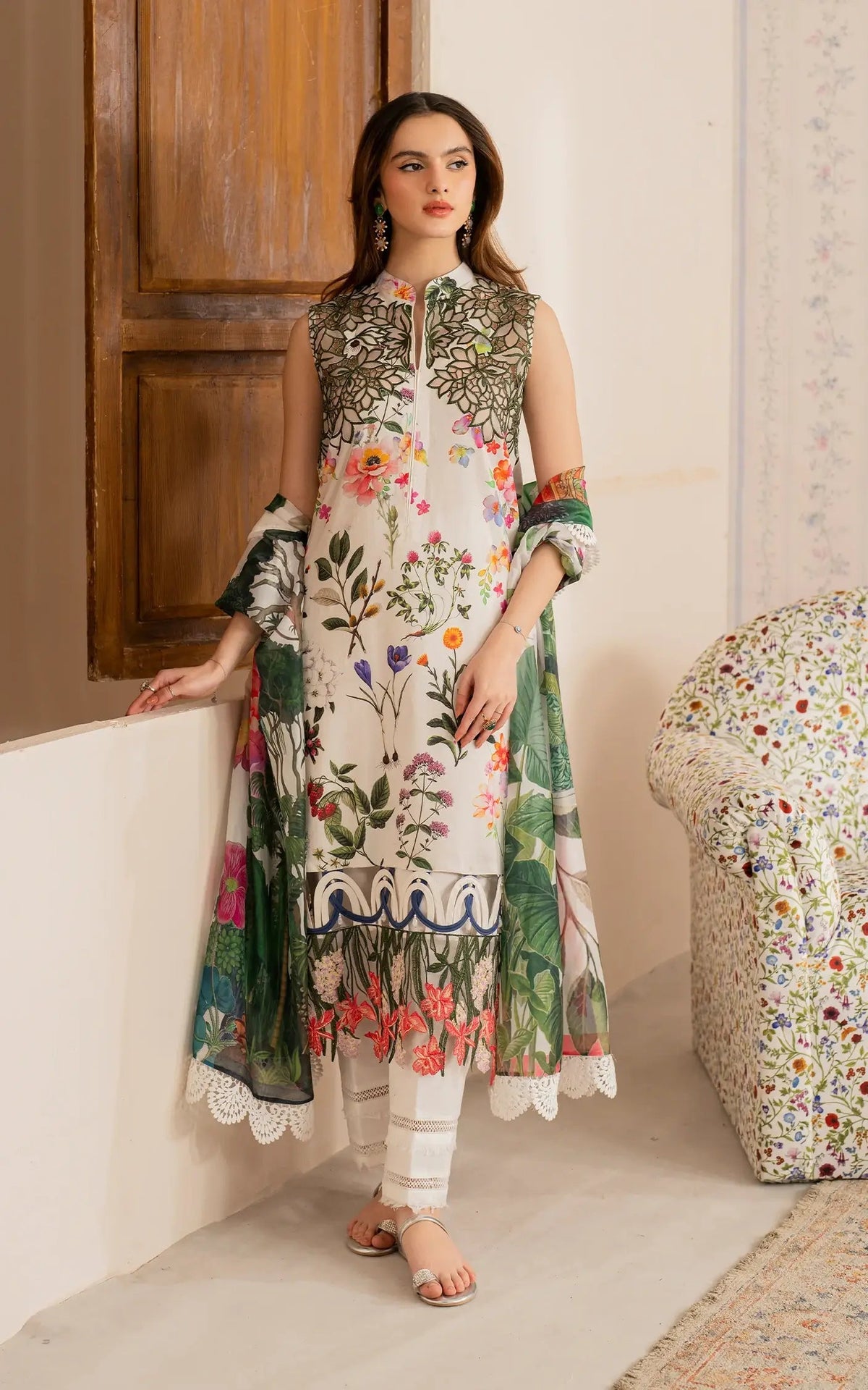 Asifa and Nabeel | Meraki Vintage 25 | Mahgul (MVL25-16) - House Of Anaya