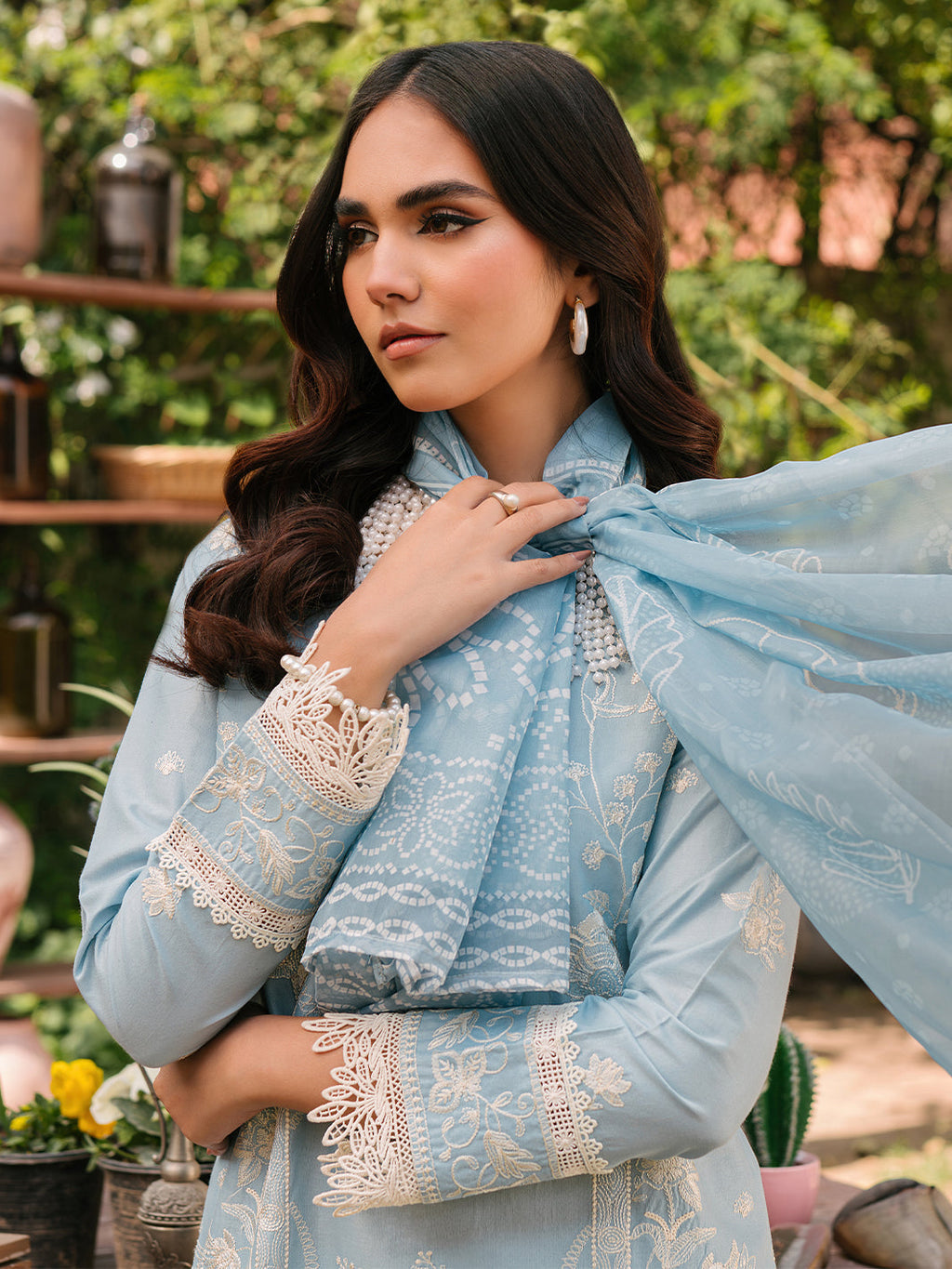 Mahnur | Masakali Luxury Lawn 24 | MK 02 - A - Riwayat-e-Khas