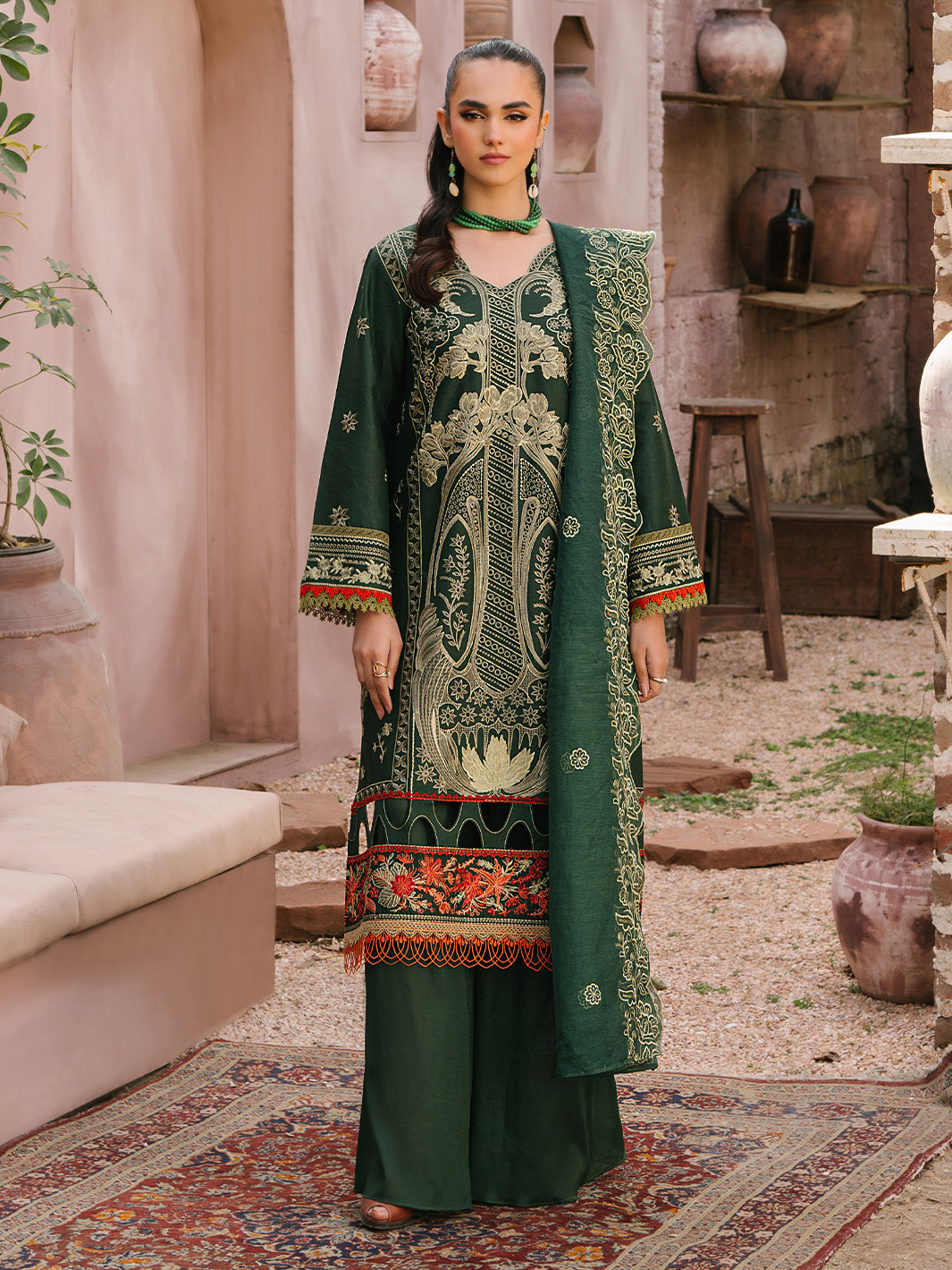 Mahnur | Masakali Luxury Lawn 24 | MK 04 - B - Riwayat-e-Khas