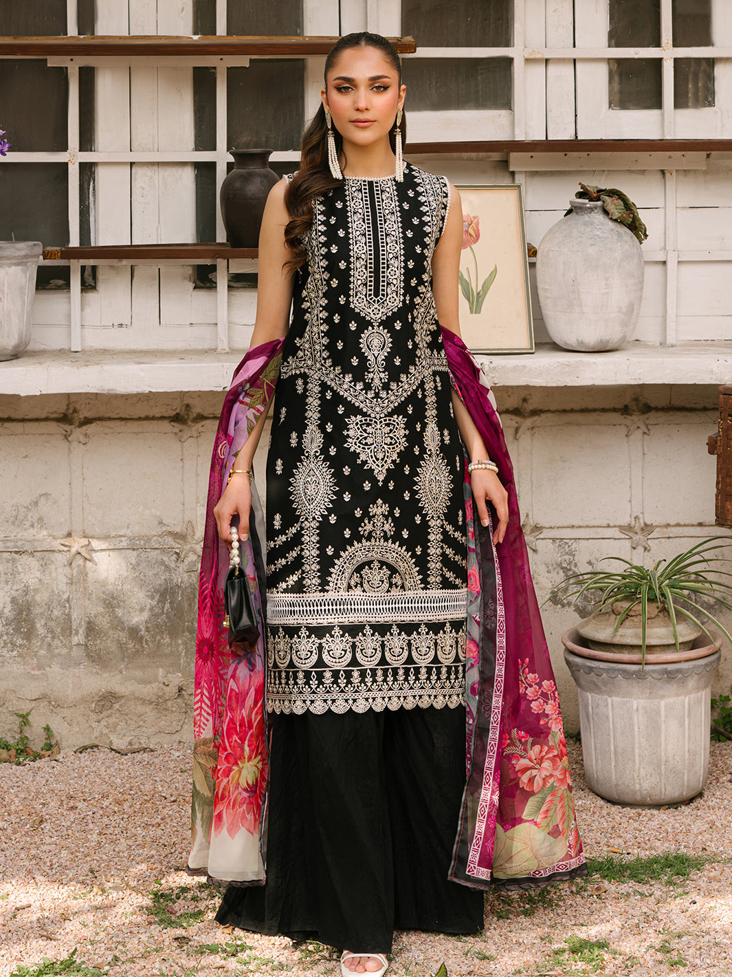 Mahnur | Masakali Luxury Lawn 24 | MK 05 - A - Riwayat-e-Khas