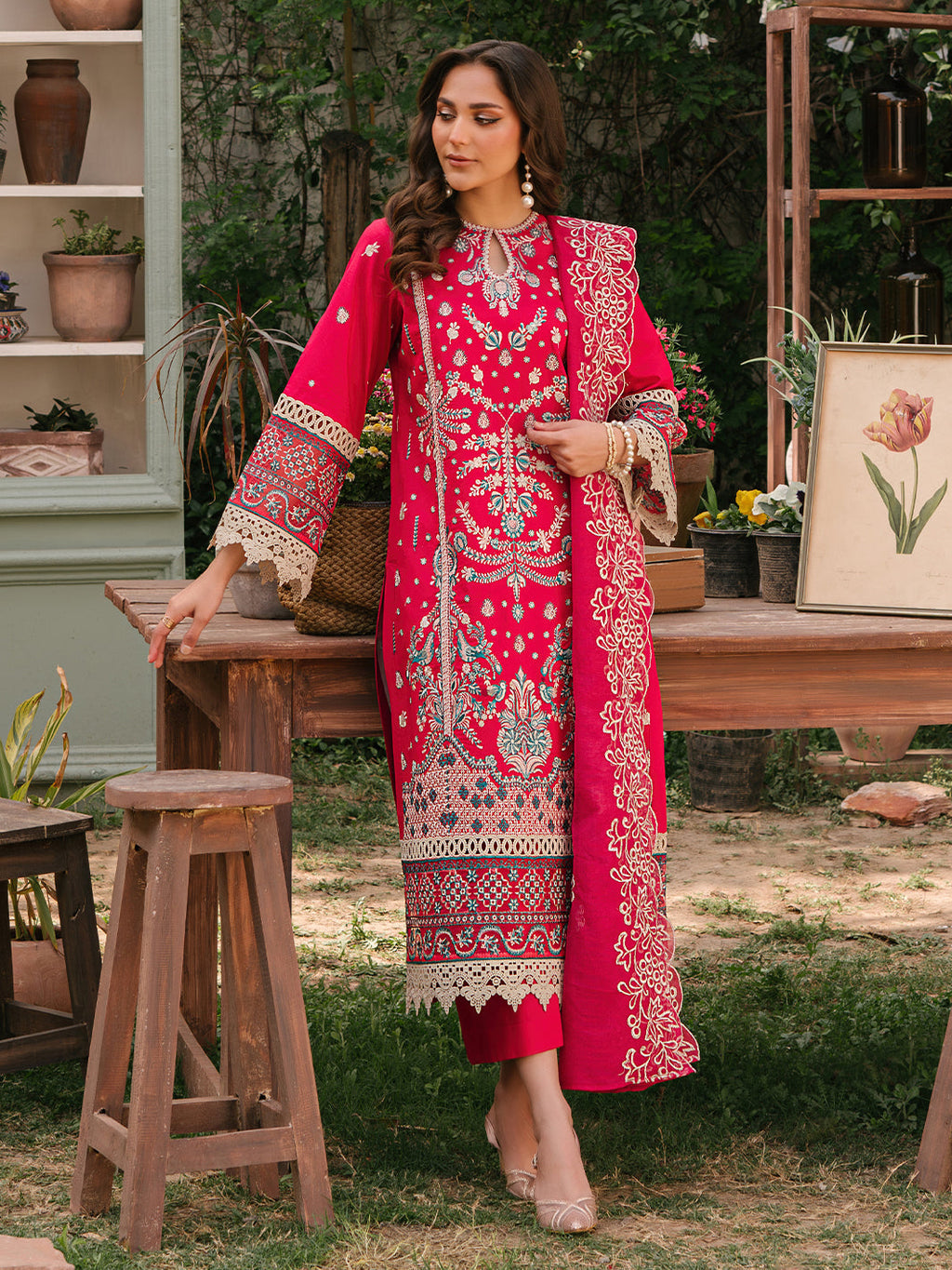 Mahnur | Masakali Luxury Lawn 24 | MK 06 - B - Riwayat-e-Khas