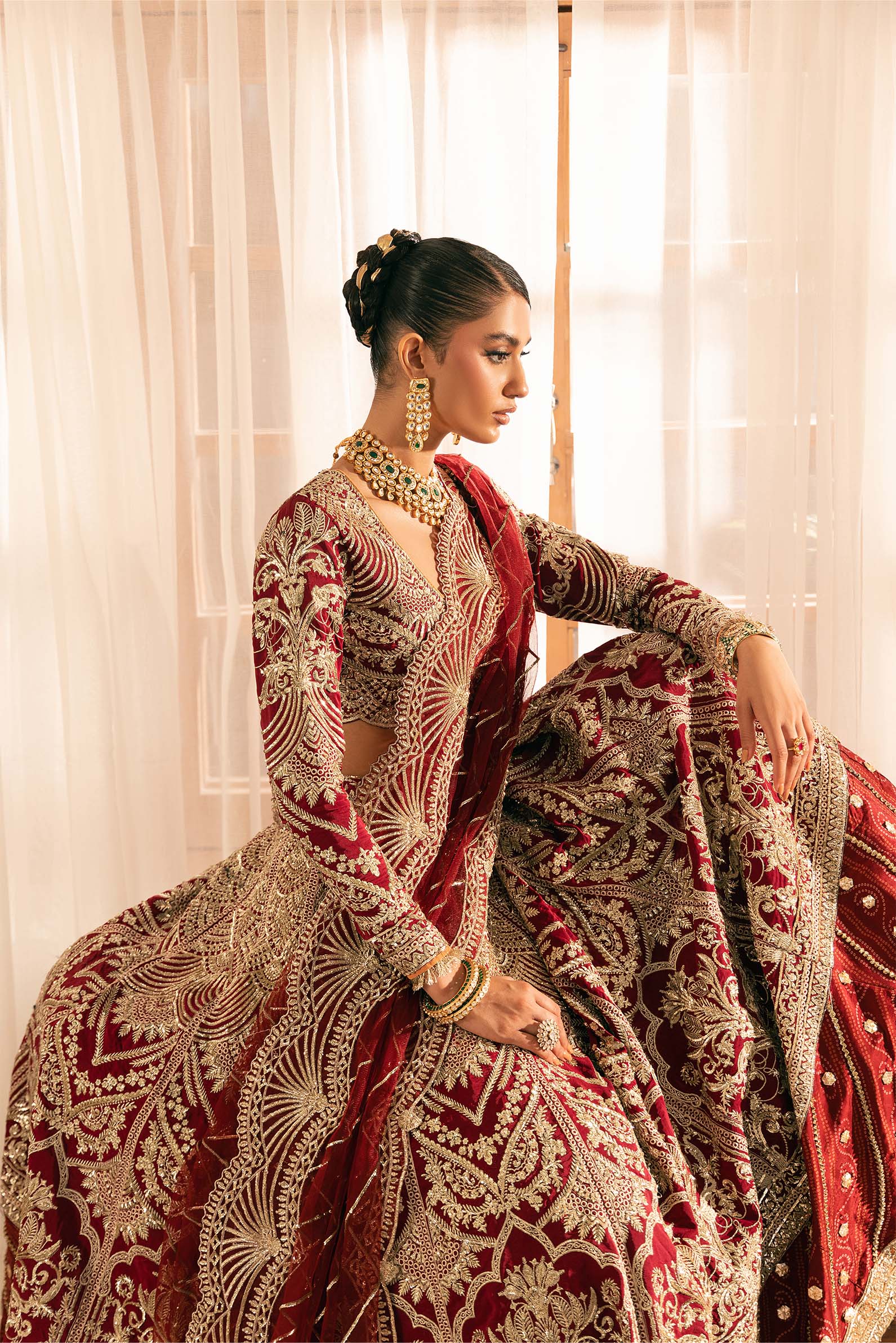 Maryam Hussain | Marwa Luxury Formals 24 | Moorni - Riwayat-e-Khas