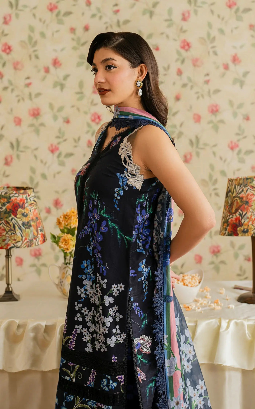 Asifa and Nabeel | Meraki Vintage 25 | Mehtab (MVL25-10) - Riwayat-e-Khas