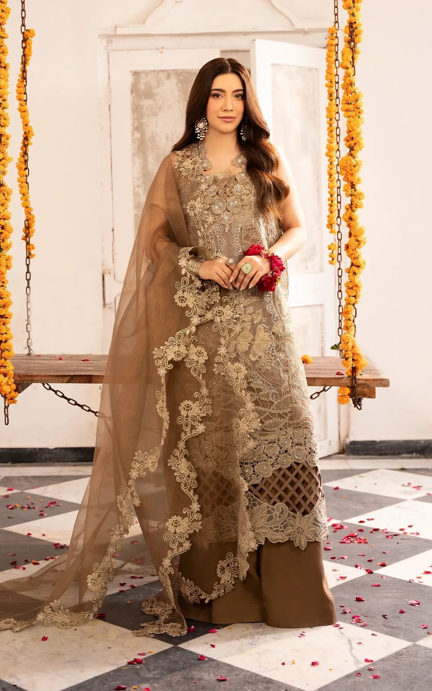 Asifa and Nabeel | Sunehri Eid 25 | Mehrunisa-(SEF25-07) - Riwayat-e-Khas