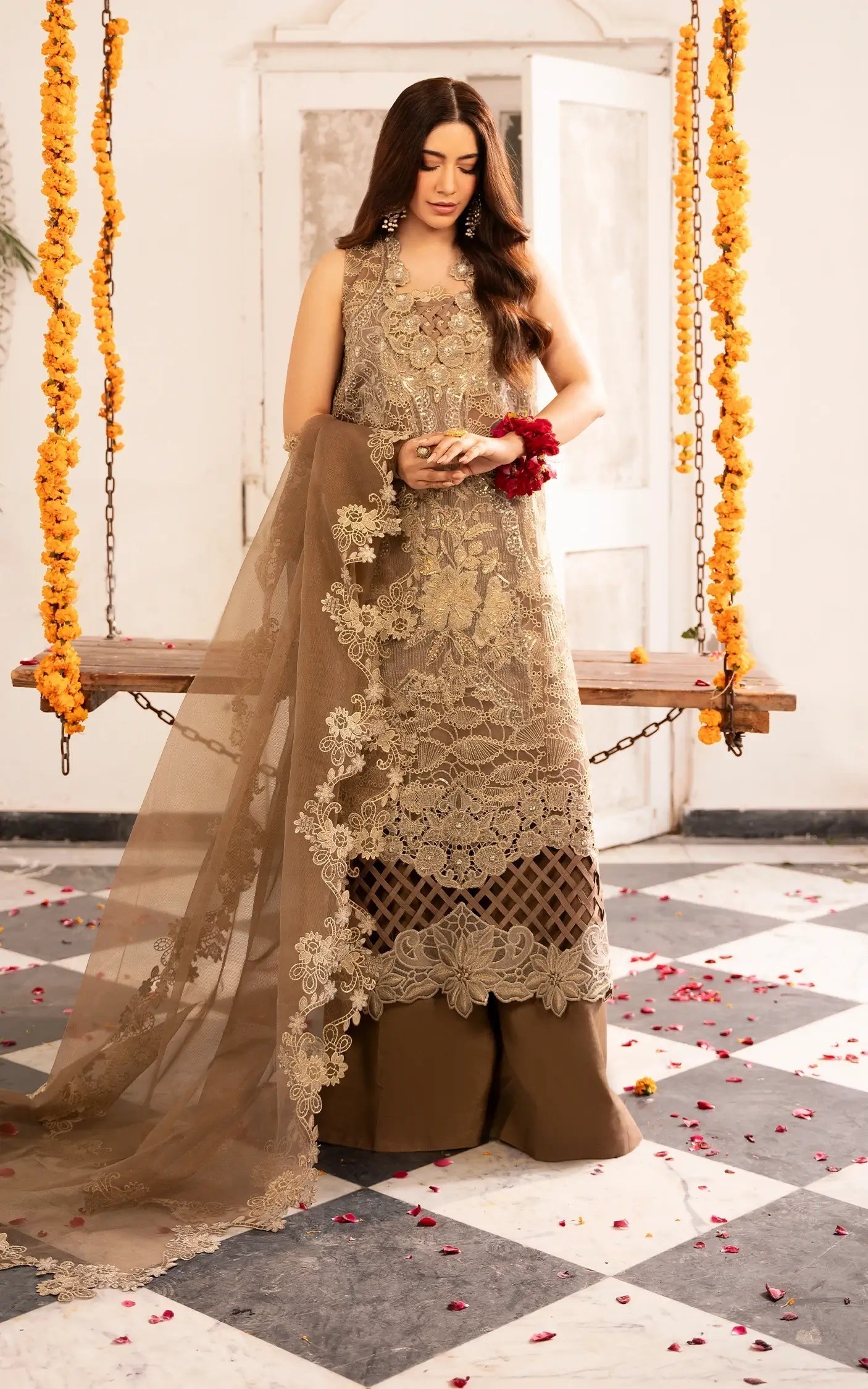 Asifa and Nabeel | Sunehri Eid 25 | Mehrunisa-(SEF25-07) - Riwayat-e-Khas