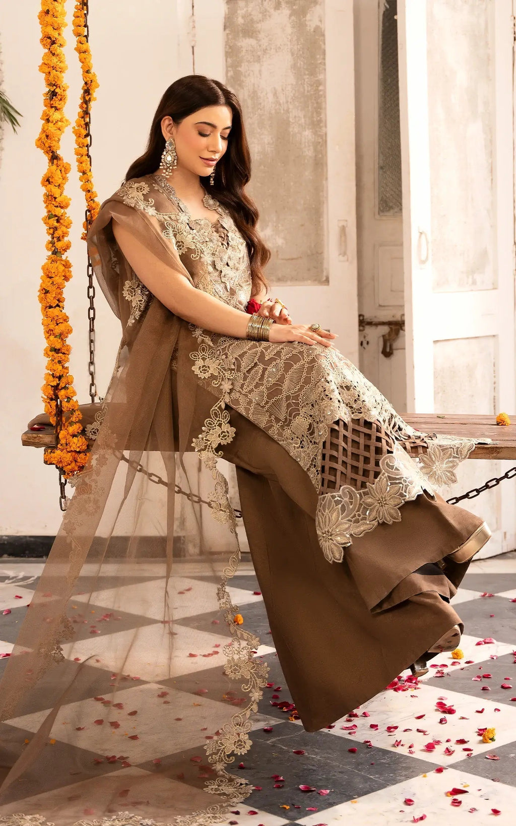 Asifa and Nabeel | Sunehri Eid 25 | Mehrunisa-(SEF25-07) - Riwayat-e-Khas
