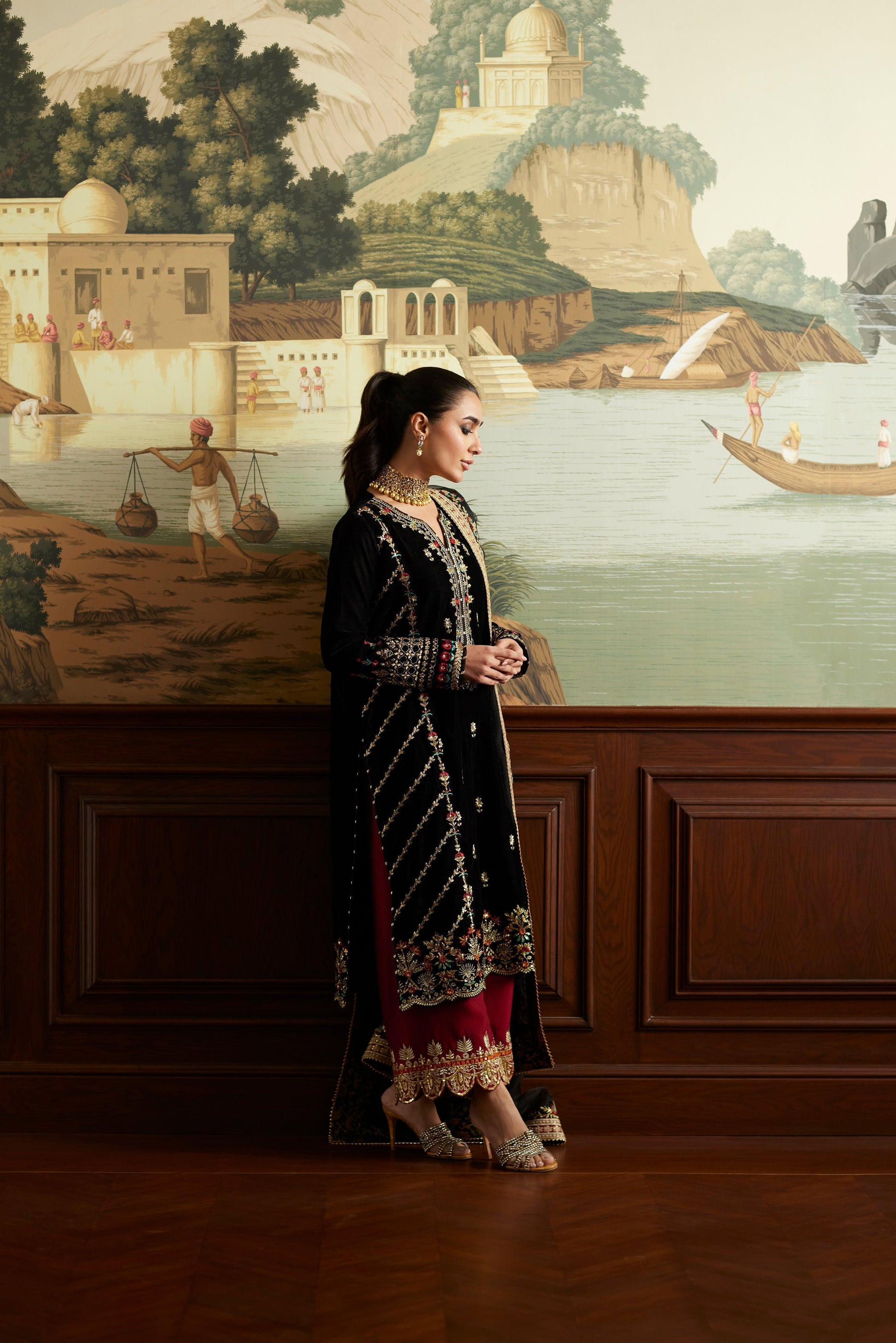 Mina Hassan | Velvet Luxe |  Jahan - Riwayat-e-Khas