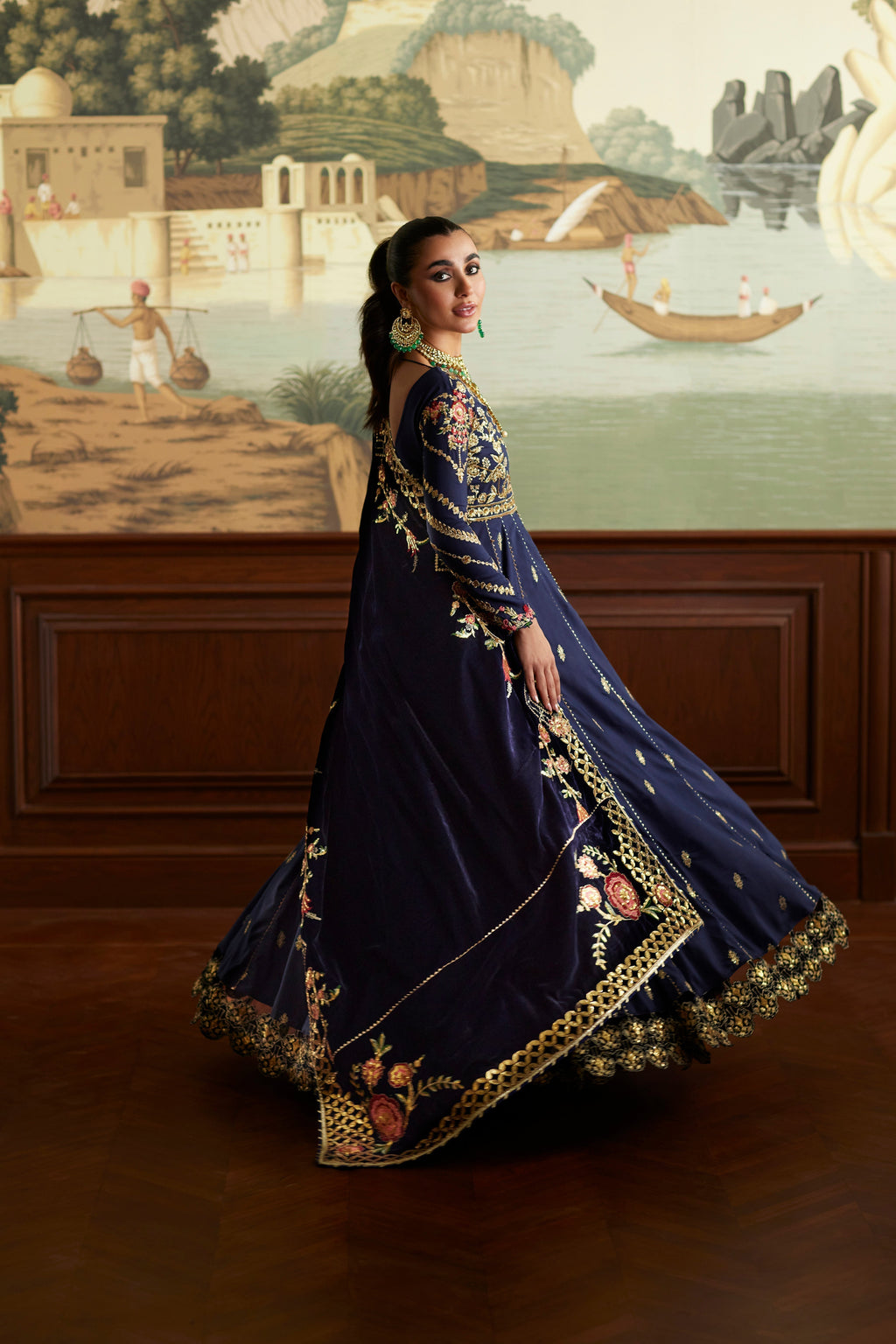 Mina Hassan | Velvet Luxe |  Raniya - Riwayat-e-Khas