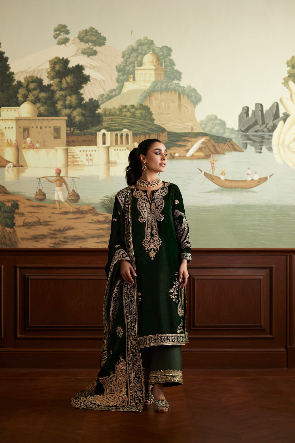 Mina Hassan | Velvet Luxe | Zehra - Riwayat-e-Khas