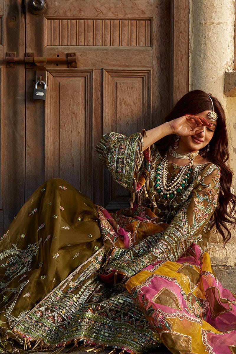 Mohsin Naveed Ranjha – MNR – VIRAAS – ZWU23-18 – Moss Green - Riwayat-e-khas