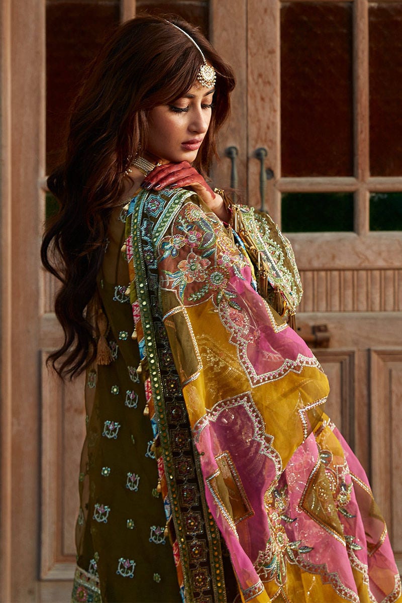 Mohsin Naveed Ranjha – MNR – VIRAAS – ZWU23-18 – Moss Green - Riwayat-e-khas