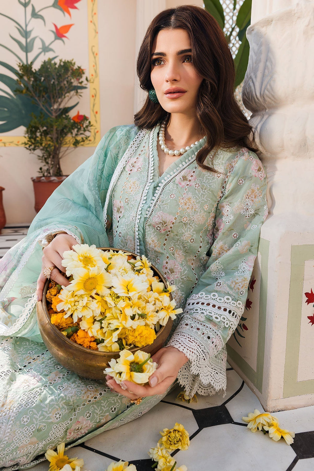 Motifz | Amal Luxury Lawn | 4624
