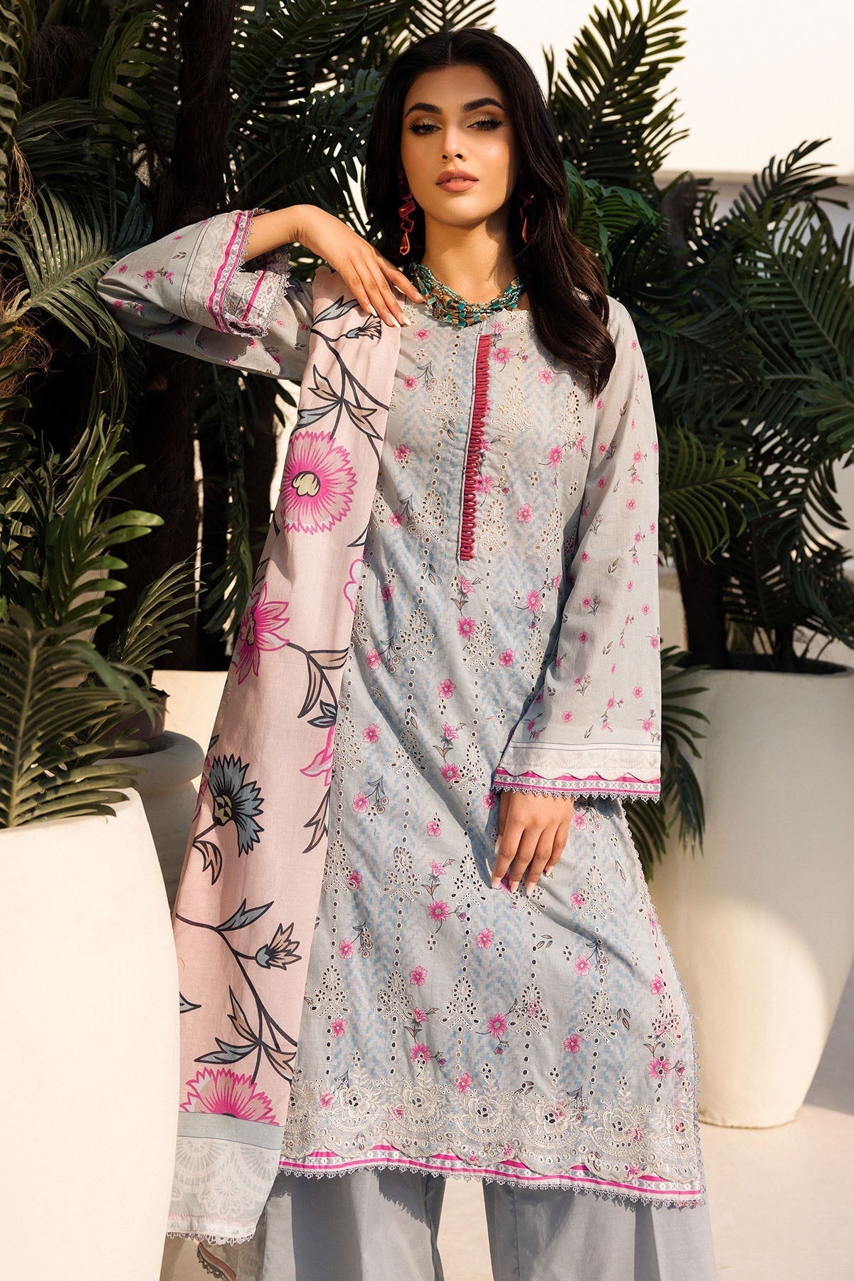 Motifz | Umang Luxury Lawn | A-04