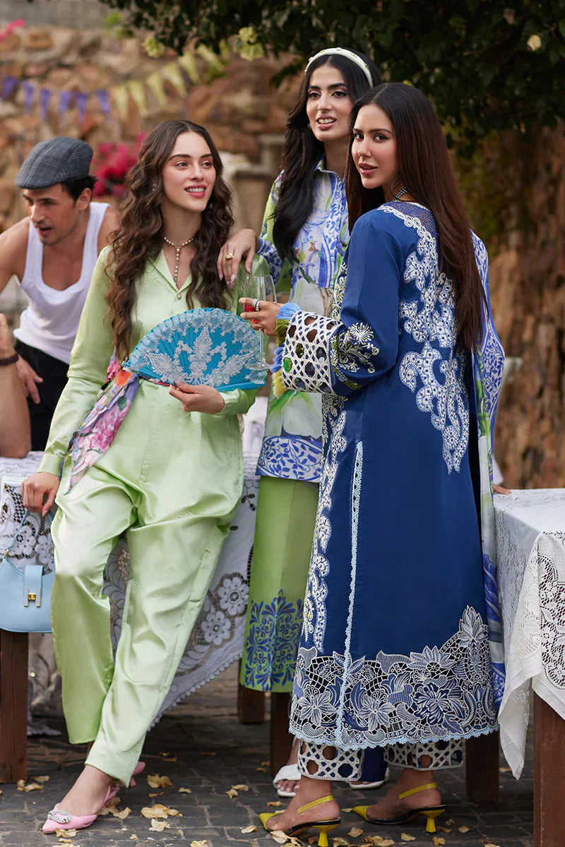 Mushq | Te Amo Luxury Lawn 24 | MODENA MAGIC - House Of Anaya