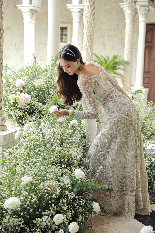 Mysie by Tahira | Arzu Formals 24 | Musk