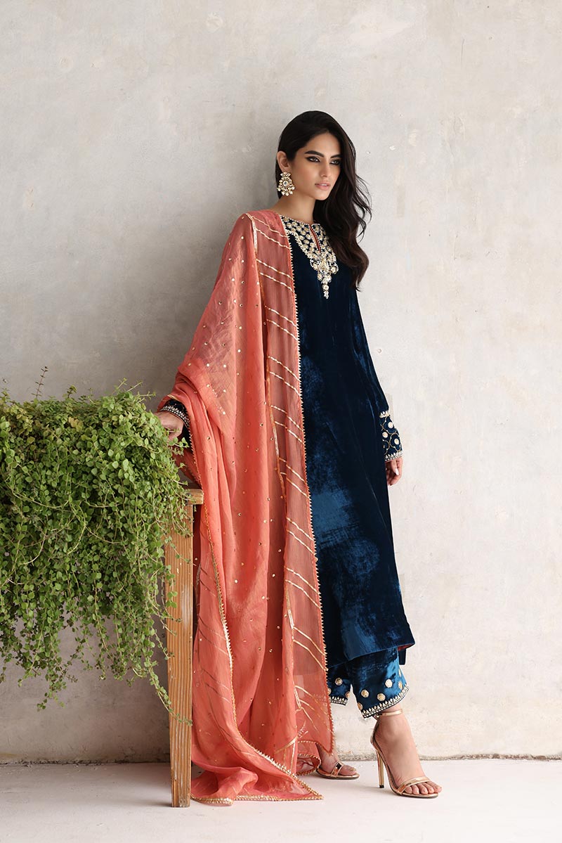 Sana Abbas | Velvet Formals | NINA - Riwayat-e-Khas