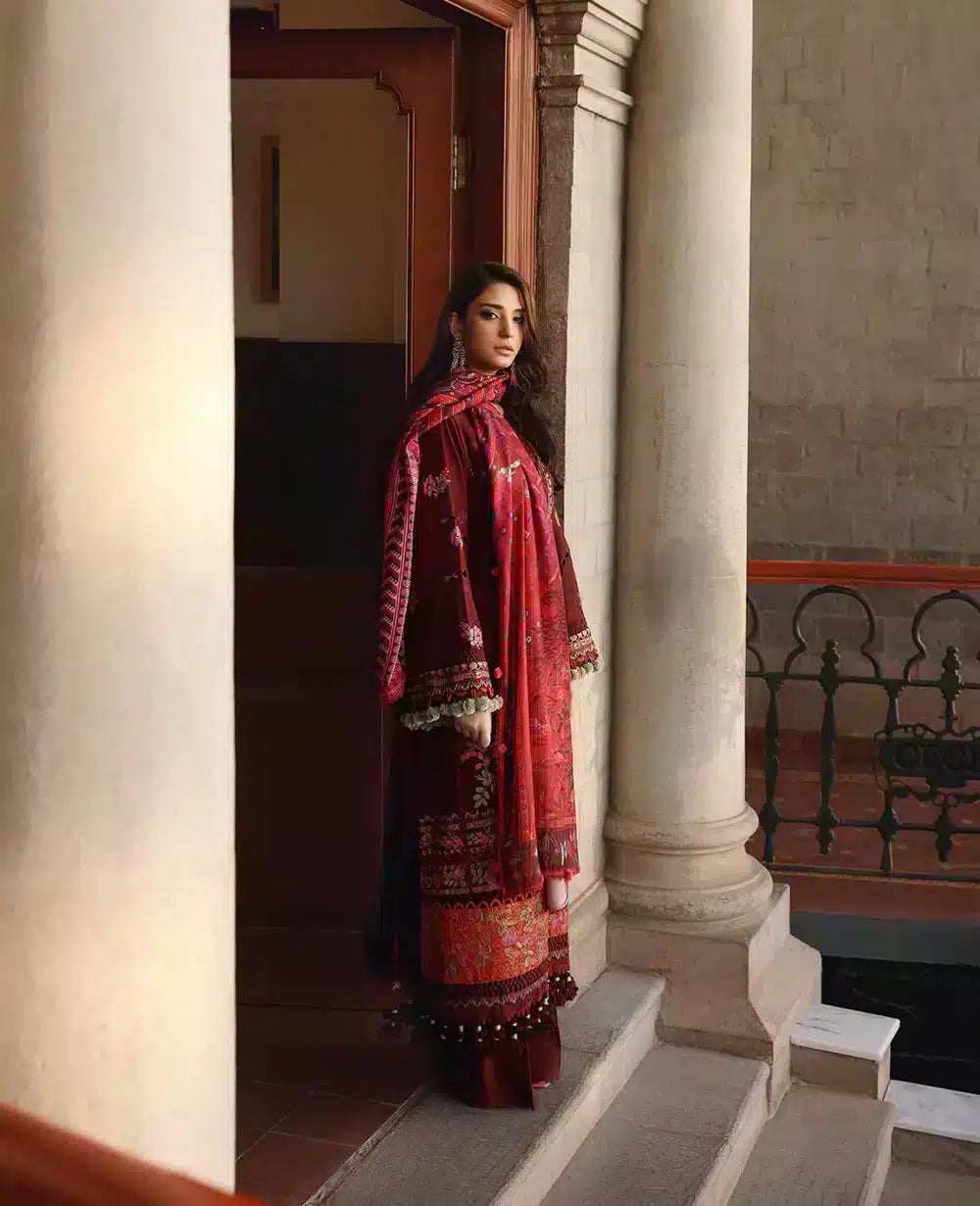 Republic Womenswear | Noemei Luxury Shawl 23 | NWU23-D7-B - House Of Anaya