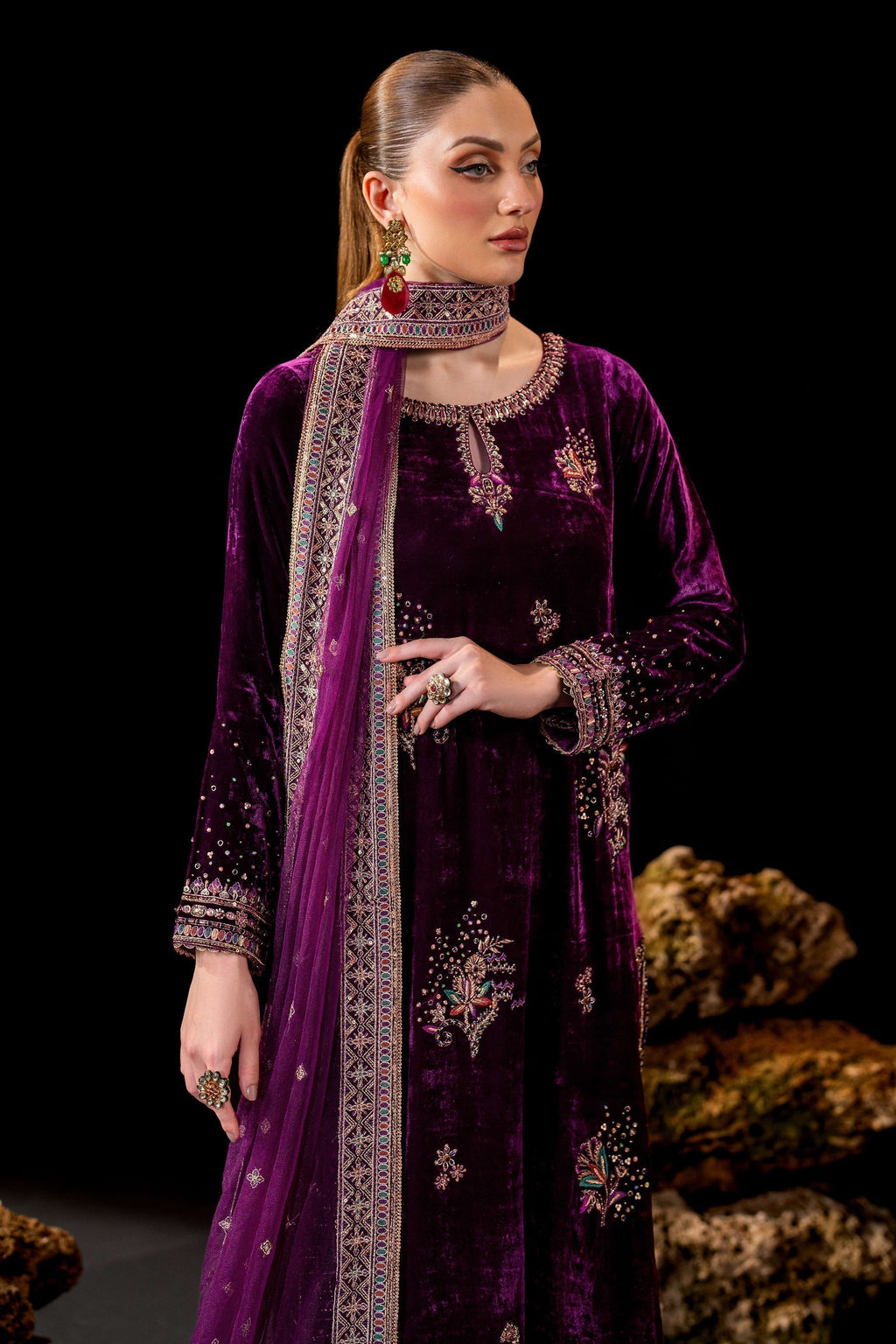 Naqshi | Makhmal 24 |  Rubayi - Riwayat-e-Khas