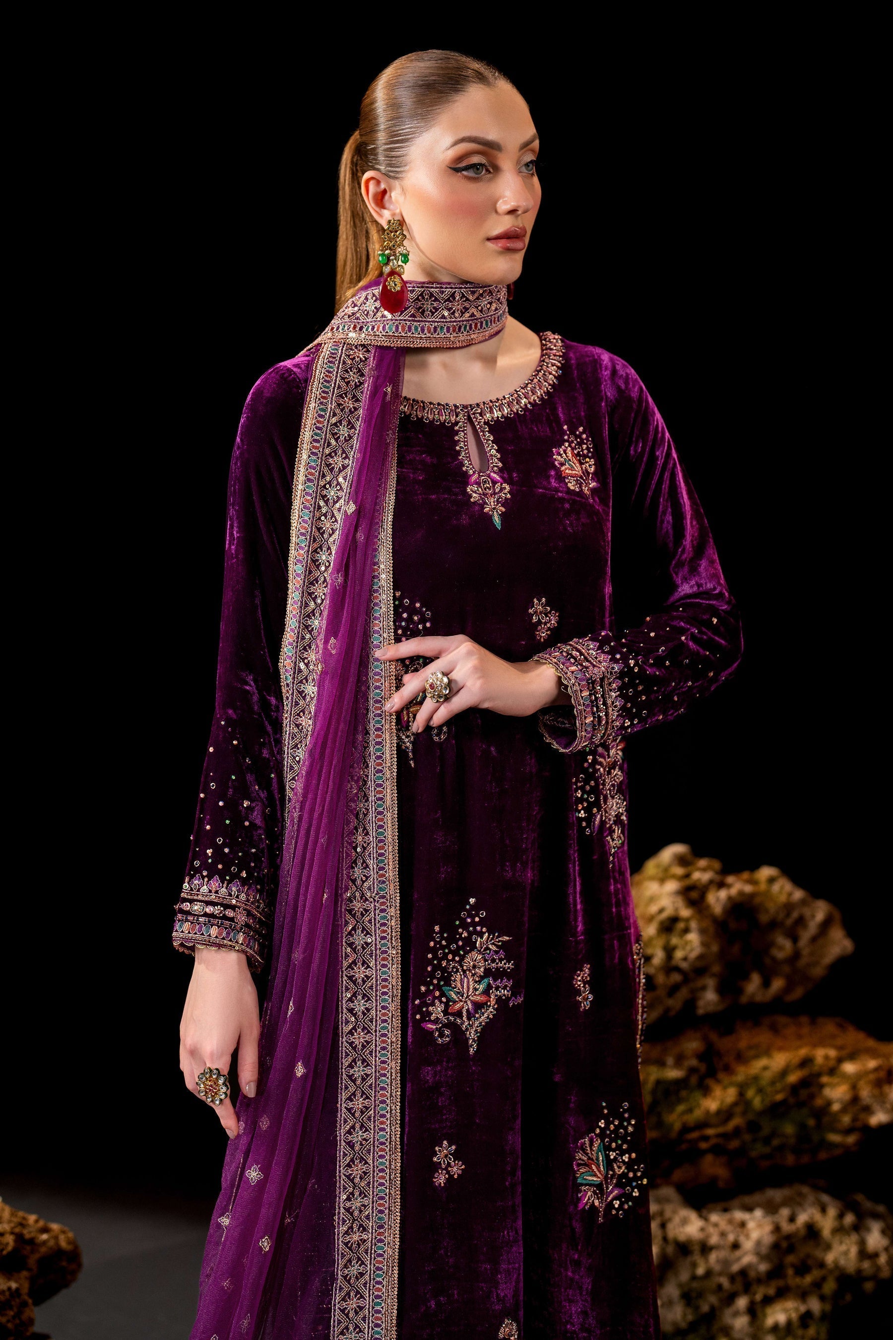 Naqshi | Makhmal 24 |  Rubayi - Riwayat-e-Khas