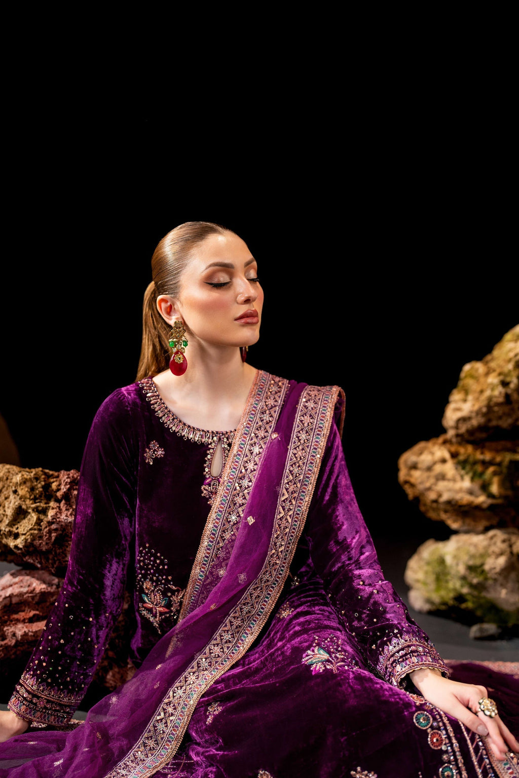 Naqshi | Makhmal 24 |  Rubayi - Riwayat-e-Khas