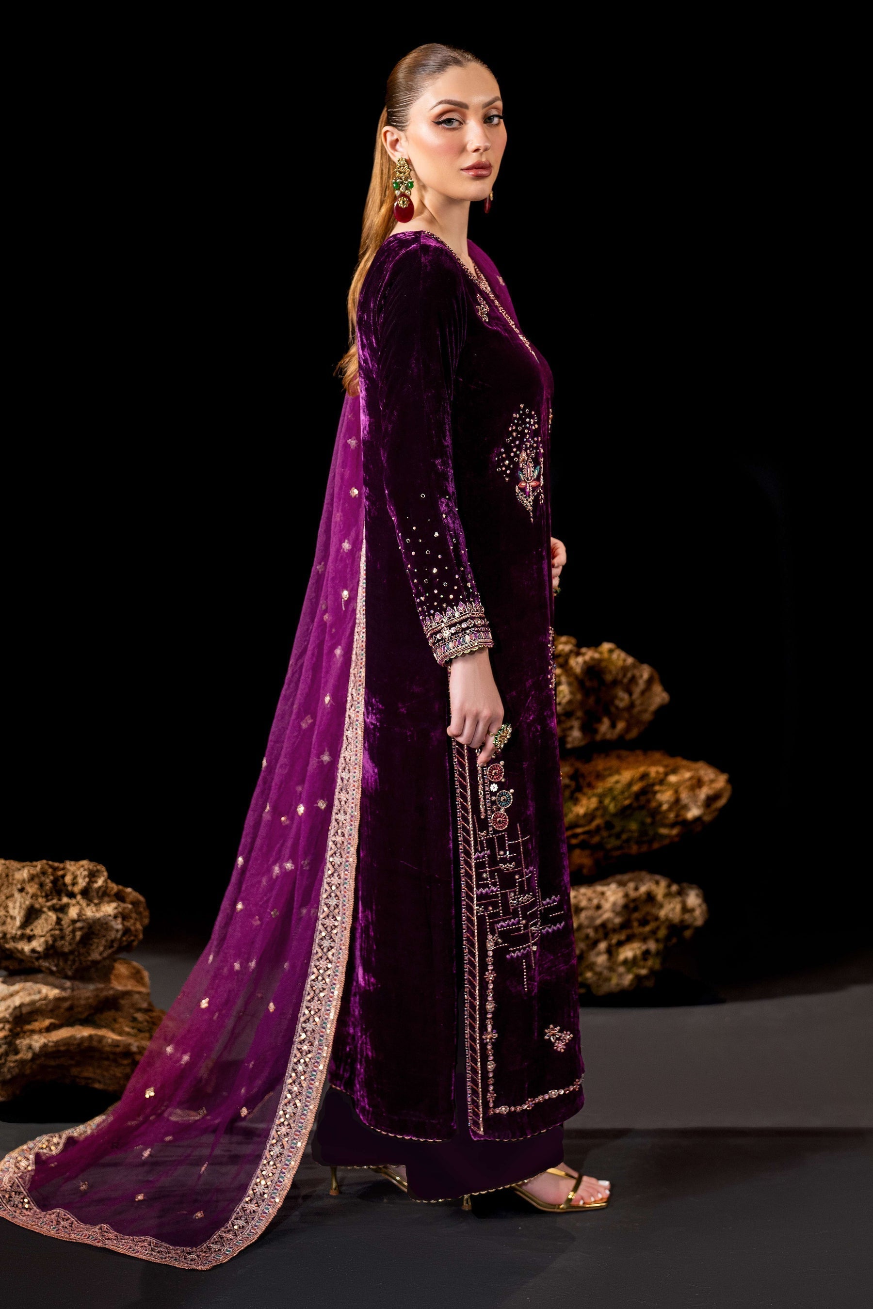 Naqshi | Makhmal 24 |  Rubayi - Riwayat-e-Khas