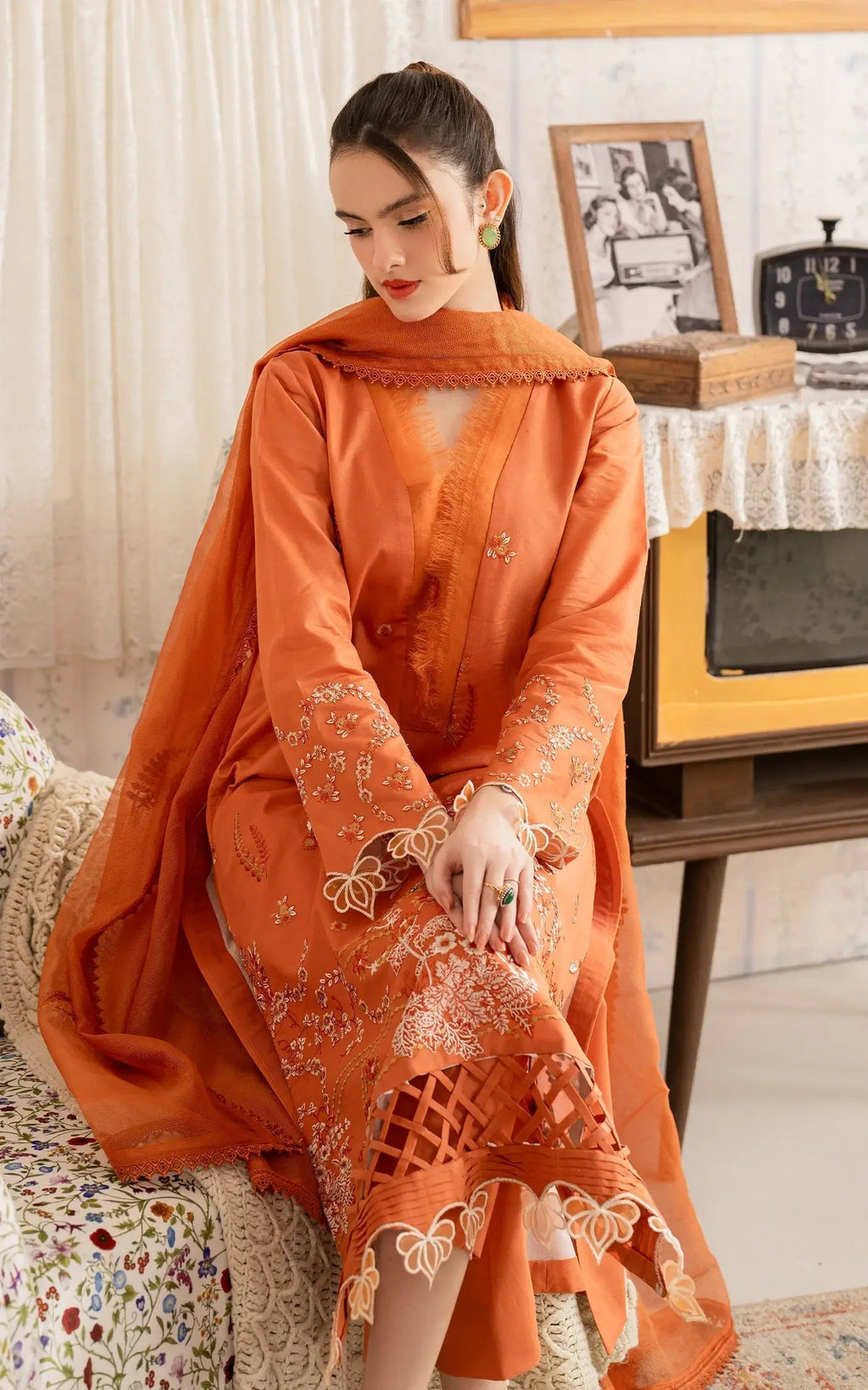 Asifa and Nabeel | Meraki Vintage 25 | Nargis (MVL25-19) - House Of Anaya
