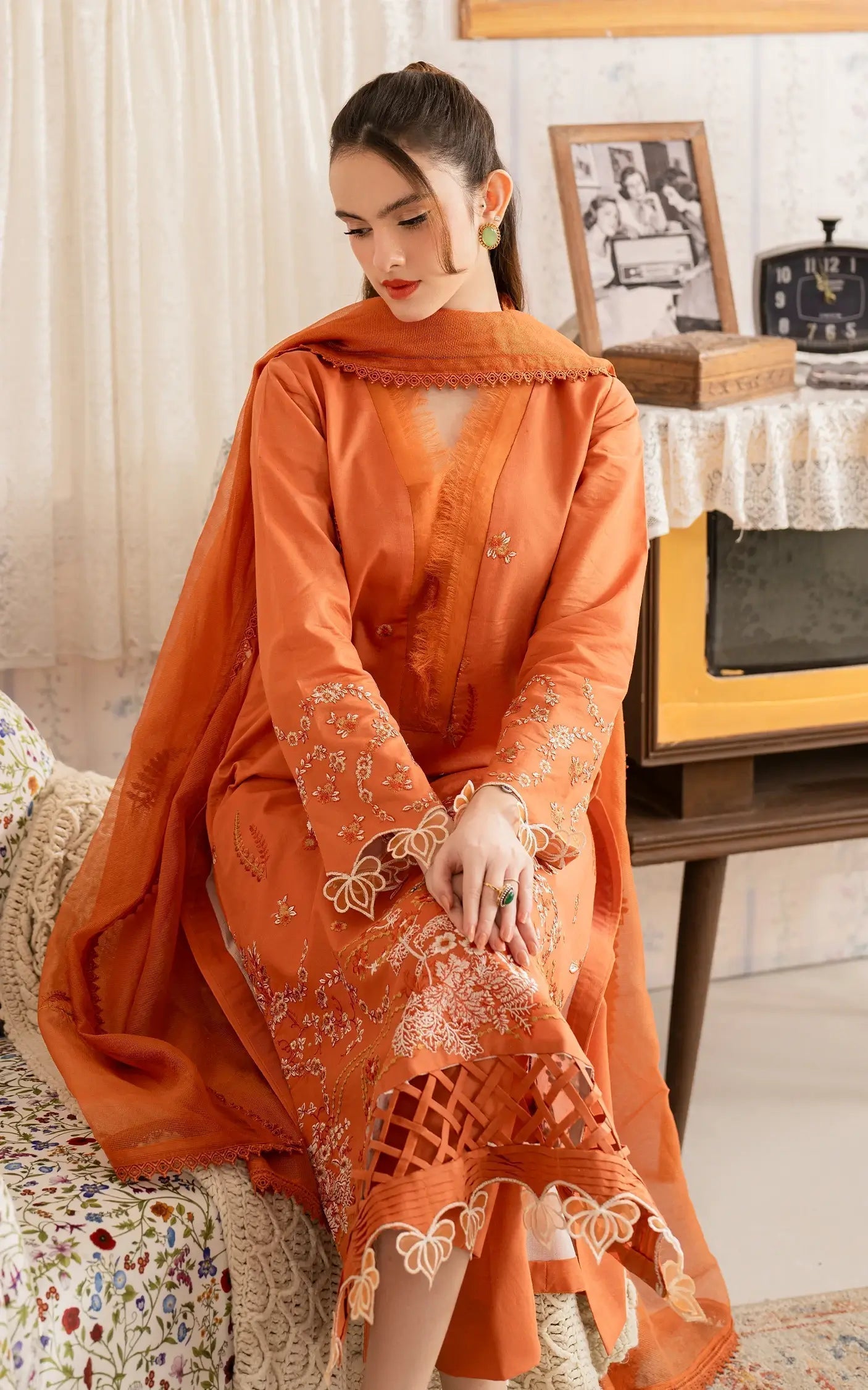 Asifa and Nabeel | Meraki Vintage 25 | Nargis (MVL25-19) - Riwayat-e-Khas