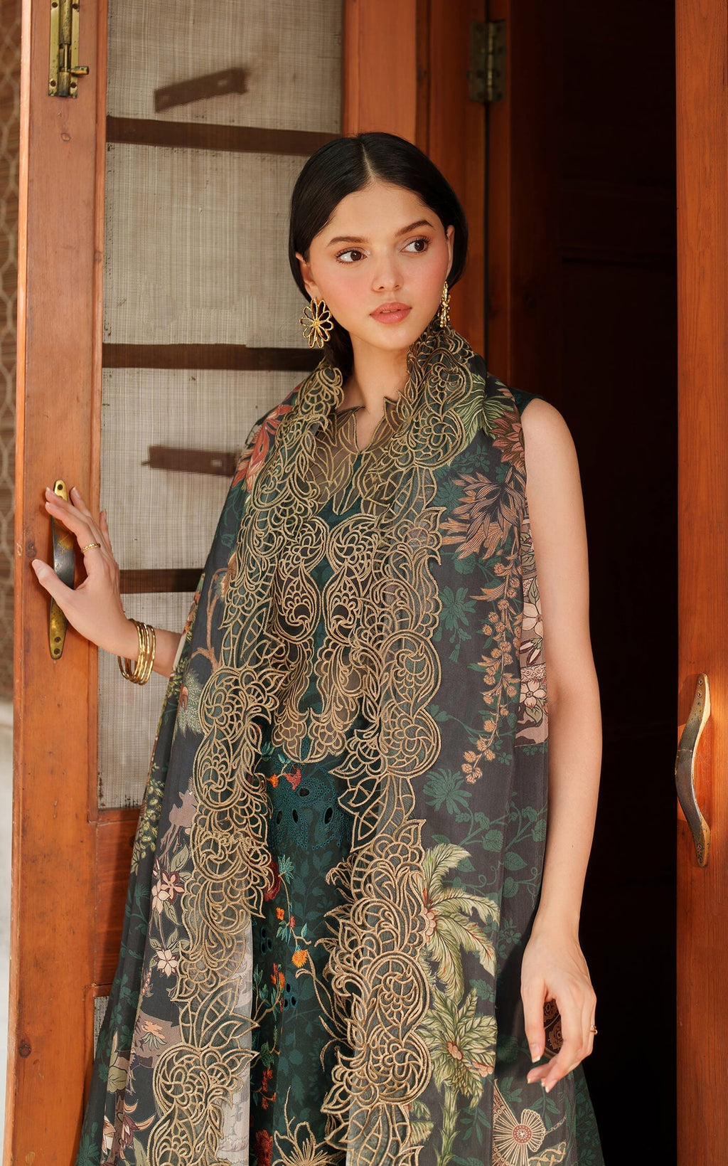 Asifa and Nabeel | Pashmina Luxe 25 |Nora LWC25-01