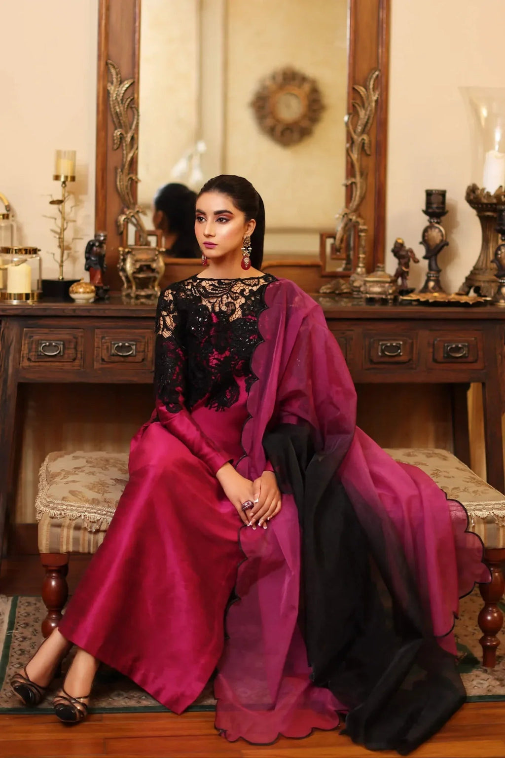 Musferah Saad | Enchante Formals | Royal Onyx